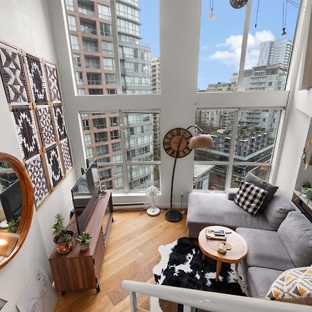 Rare Find Loft With Full Kitchen At Heart Of Downtown Lejlighed Vancouver Eksteriør billede